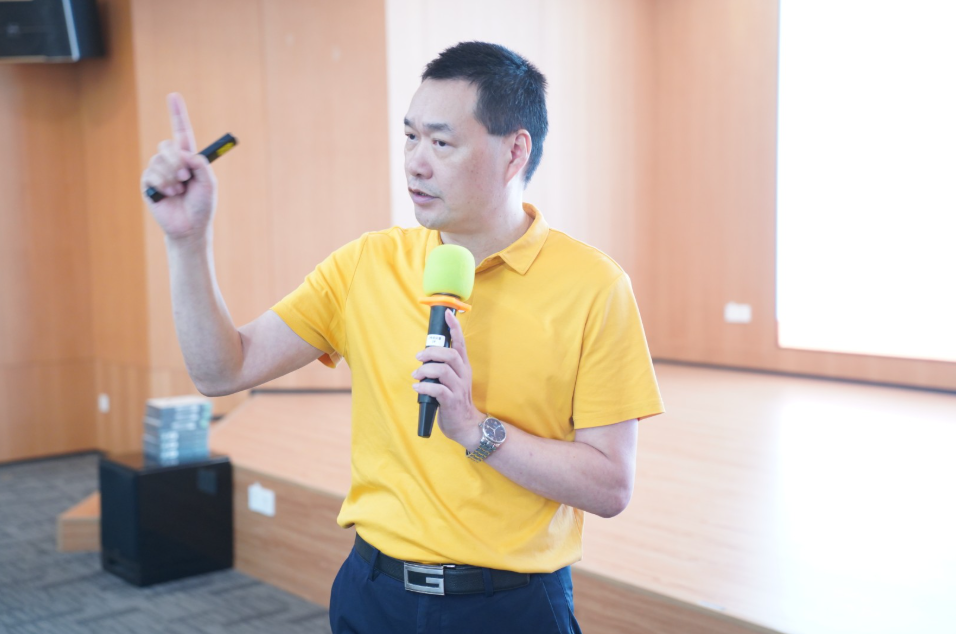 创链咨询公众号配图