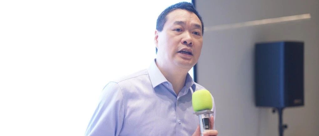 《你做销售很累的真相：把销售做成了客服》
